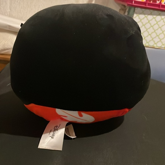 Lilo - 8” Squishmallow - Picture 2 of 2